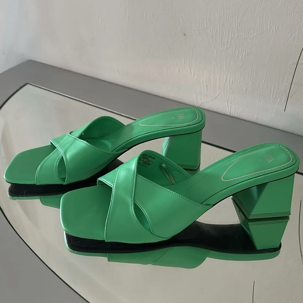 ZARA Mid Height Block Heel Sandals Size 9 (EU 40) Green - Picture 6 of 16